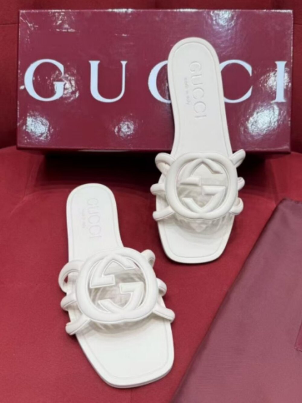 Gucci White Interlocking G Cutout Sandals | Size 36 US 6 | Summer Ready
